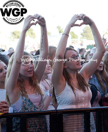 We Love You Hunter Hayes