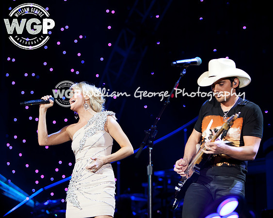 Carrie Underwood & Brad Paisley