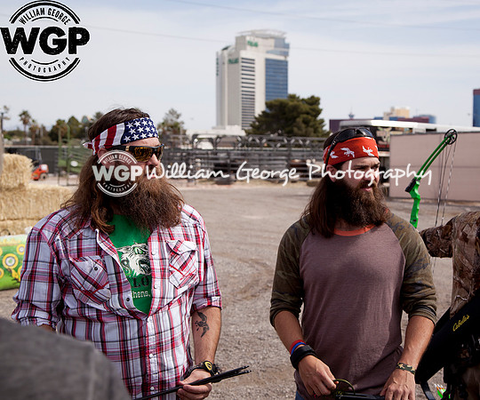 Duck Dynasty - Archery Challenge